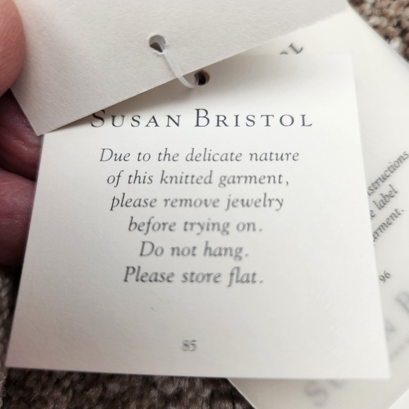 Susan Bristol Floral Embroidered Beaded Cardigan Shell Buttons Natural Multi L - Picture 11 of 11